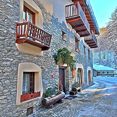 Etoile Des Neiges Otel Oulx