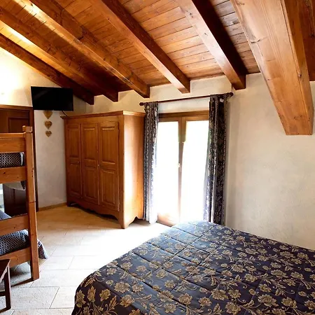 Etoile Des Neiges Hotel